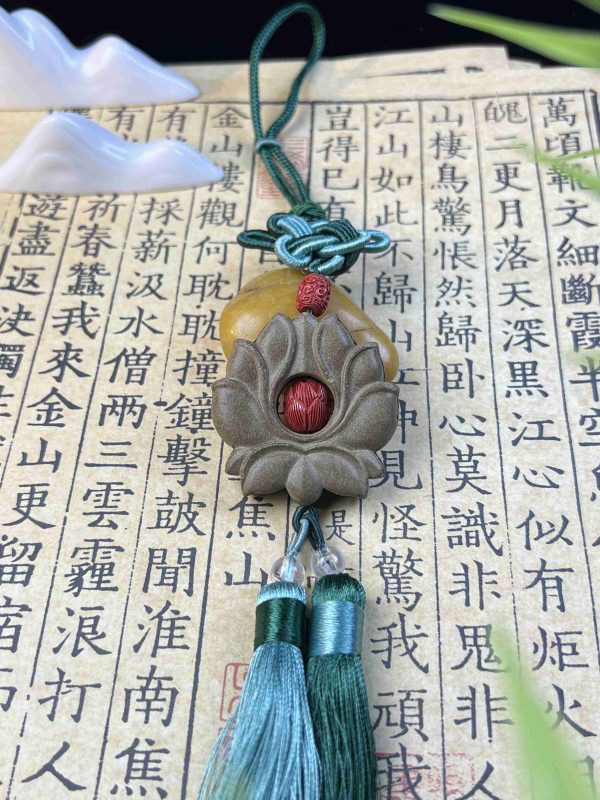 古莲花3 White Lotus, First Snow: The Spring's Melody, a Wafting Scent