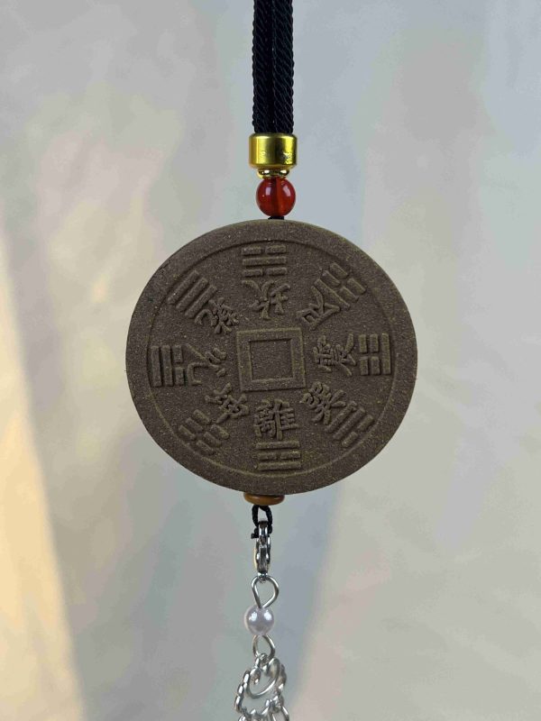 山鬼钱背 The Mountain Sprite Wards Off Evil: The Osmanthus Coin