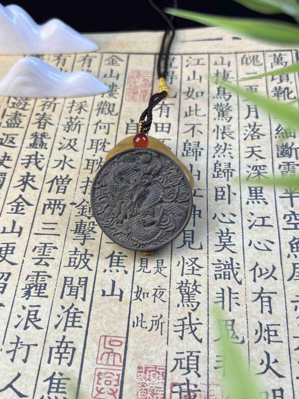 The Spirit Dragon Knocks on the Arcane: Its Essence Connects the Three Realms