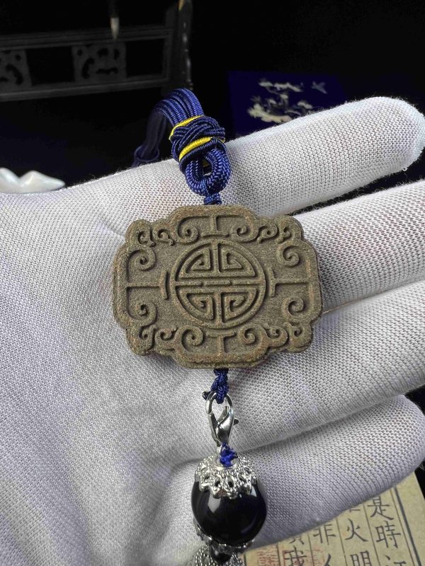 Fortune and Longevity in Full Blossom: The Osmanthus for the Length of Days