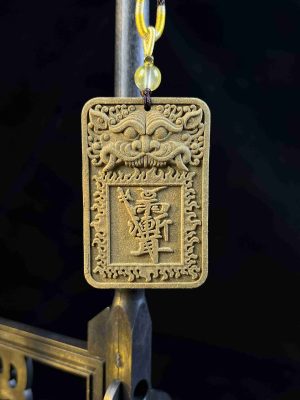 紫薇讳 The Purple Star Dispels All Malice: Agarwood Opens the Way to the Mysterious