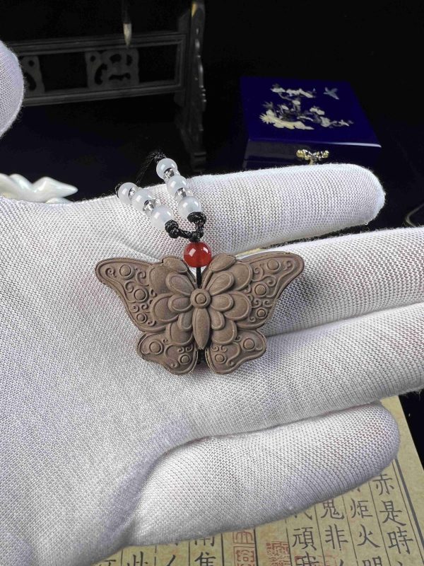 蝴蝶香牌2 Butterflies Courting Blossoms: Lady Rui's Herald Scented Talisman