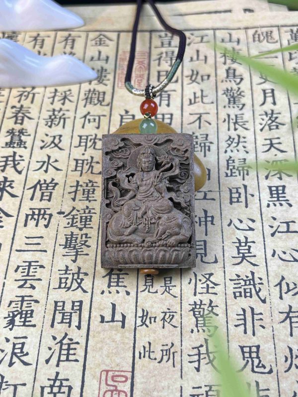 Dragon-Guardian. Puxian-Essence.