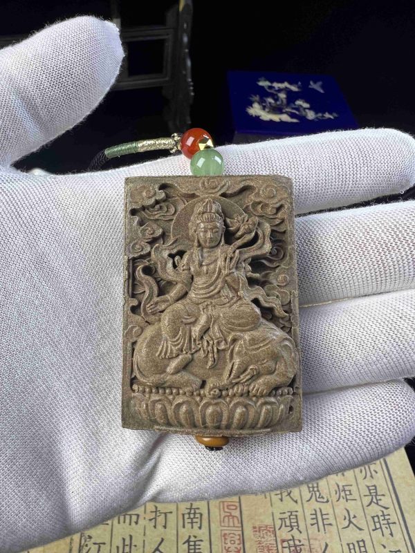 Dragon-Guardian. Puxian-Essence.