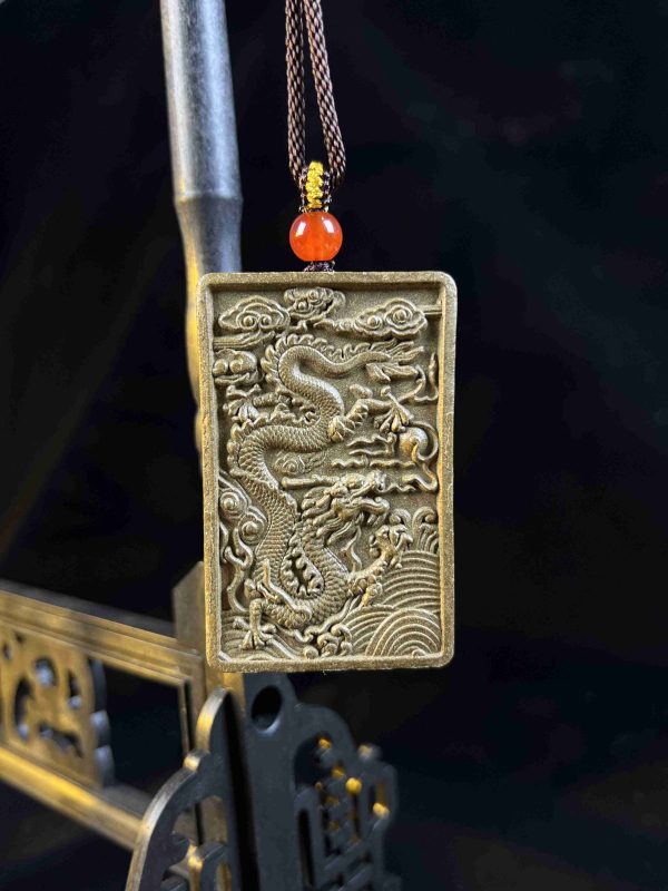 龙腾四海 Dragon Seal. Global Peace.